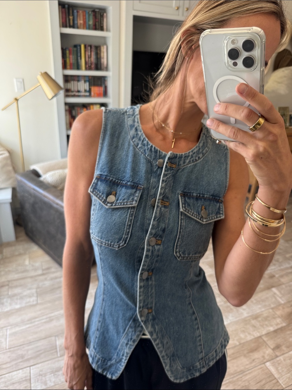 Madewell Sleeveless Denim Button-Front Tank in Light Blue